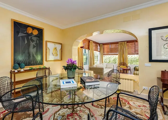 Borghese Flat In Luxury With Garden